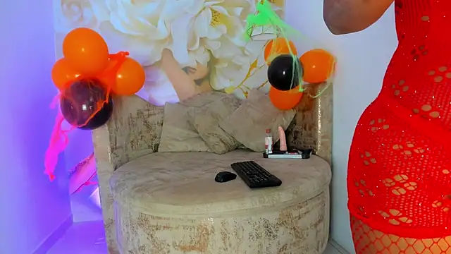 ChannelCroix online show from October 31, 8:02 pm