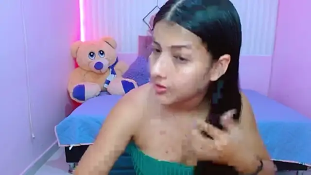 zara cute online show from December 20, 12:42 pm