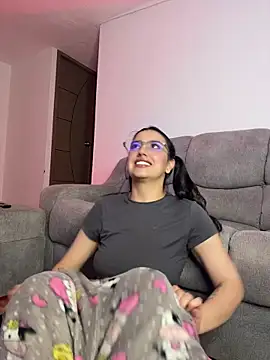Lucy 699 online show from June 10, 6:34 am