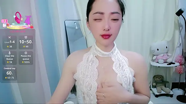 jiangjiangas online show from April 9, 9:31 pm