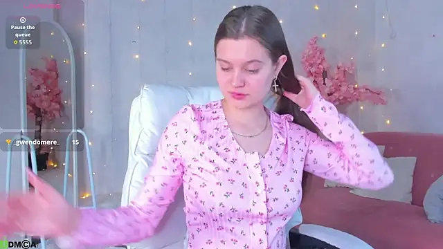 Renesmy Black online show from February 12, 12:01 am