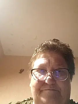 Katherine735 online show from April 4, 7:45 pm