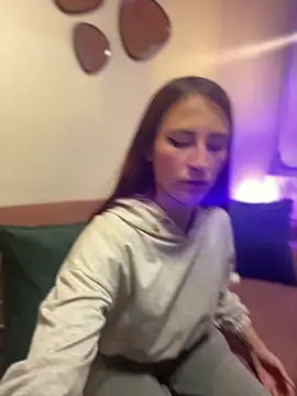 Im scarlett18 online show from December 2, 11:18 pm