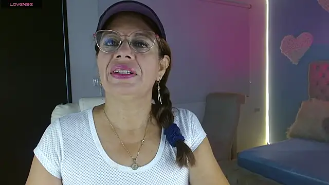 channelsmith 55 online show from March 3, 1:28 pm