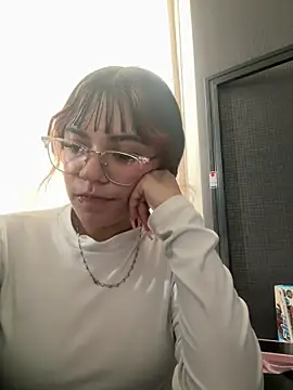 angie rousse  online show from December 1, 1:14 pm