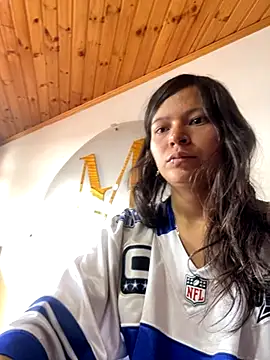 Ninfa pink online show from November 26, 7:15 pm