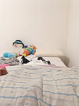 labellerose online show from February 16, 6:08 pm