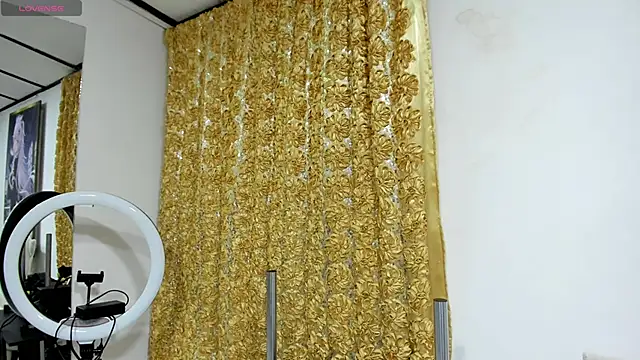 adara sweet20 online show from October 25, 8:59 pm