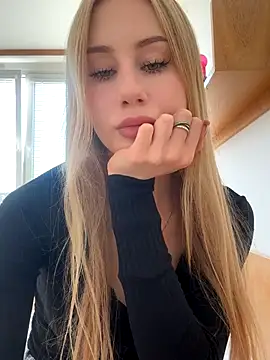 JudithCarly online show from November 19, 1:00 pm