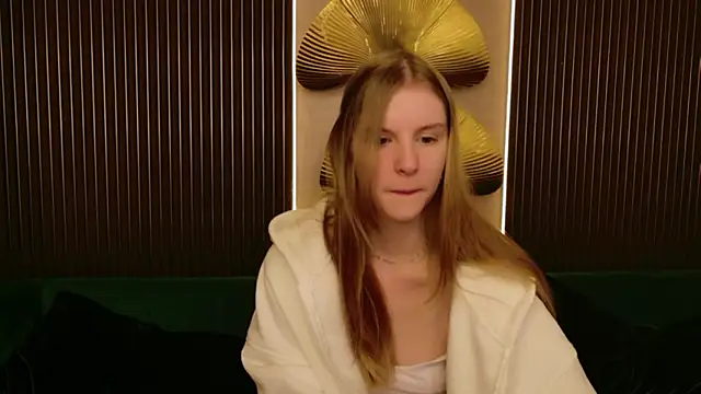 Morgan Wardi online show from February 21, 9:04 pm