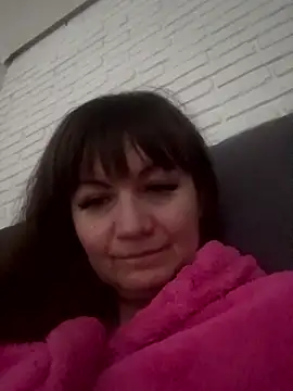 Butterfly8385 online show from January 10, 1:49 pm