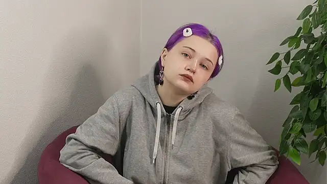 TraciBasco online show from October 11, 11:58 am