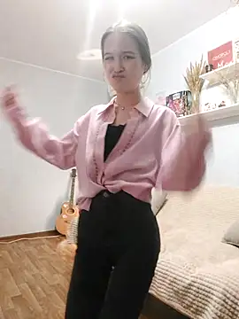 Stacey Will online show from October 14, 8:55 pm