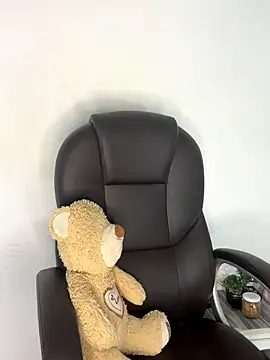  Isabella 1 online show from December 4, 3:20 am