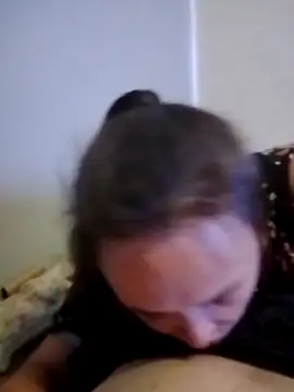 creamycouple69 online show from October 17, 6:38 am