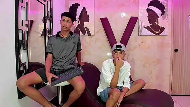 EMPIRE BOYS1 online show from January 7, 7:39 pm