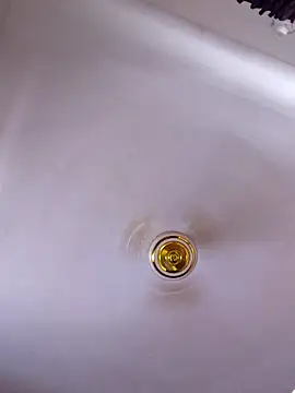 Tanha18 online show from February 26, 9:19 am