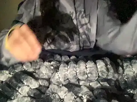 youngriri2 online show from November 15, 6:42 pm