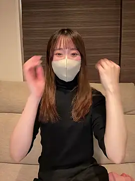 yura ra ra online show from December 18, 2:33 pm