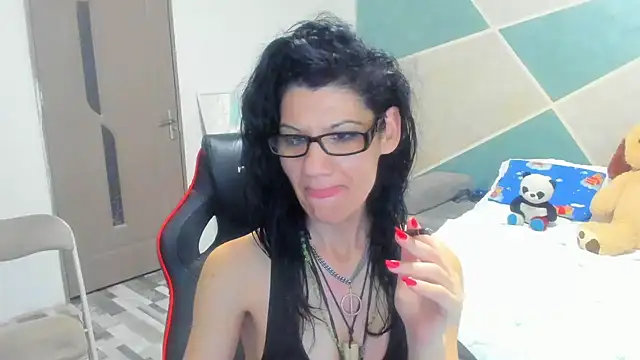 SweetSin40 online show from April 14, 7:47 pm