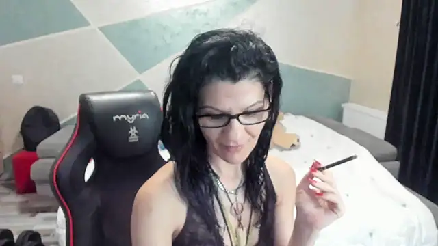 SweetSin40 online show from March 13, 3:19 am