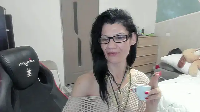 SweetSin40 online show from March 22, 9:54 pm