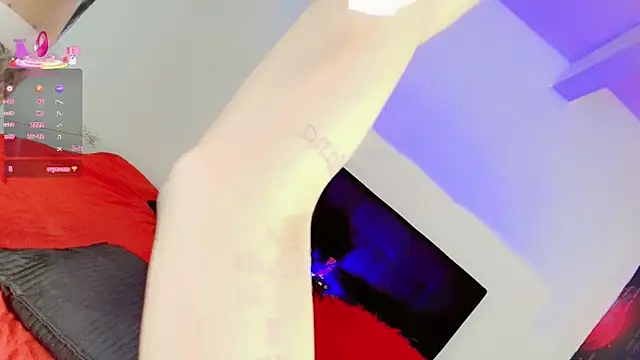 ANGEL EVIL S7 online show from March 21, 2:49 am