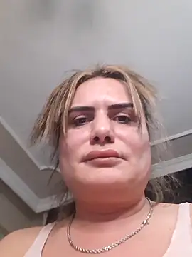 Trans Mahsen online show from April 11, 5:49 pm