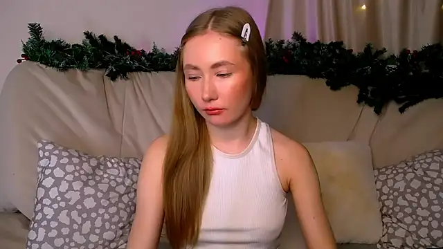 EllyColins online show from December 20, 3:10 am