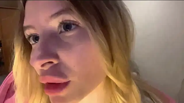 VictoriaMystery online show from October 15, 7:05 pm