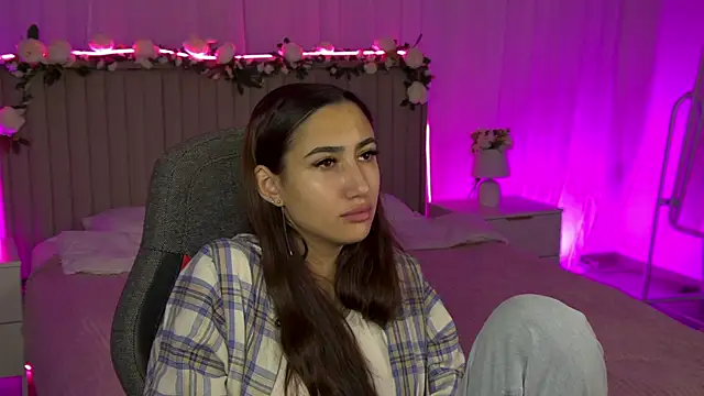 RebeckaThornton online show from November 18, 5:47 pm