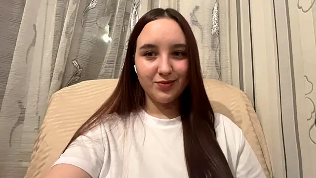 DaisyMolly online show from November 7, 9:31 pm