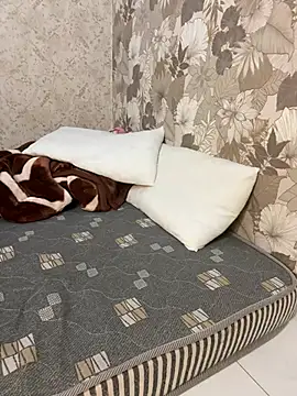 neelam singh0 online show from April 18, 6:32 pm