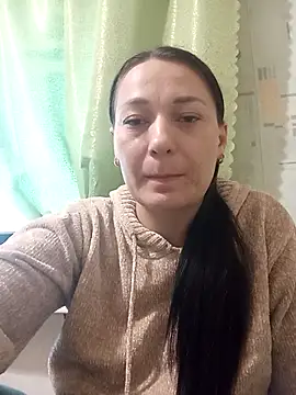 HollyDollsi online show from January 8, 7:12 am