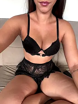 marycamp online show from October 15, 5:37 pm