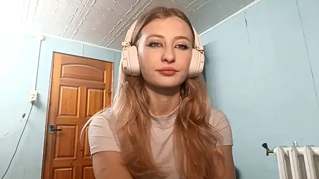 AmeliLia online show from October 14, 2:52 pm