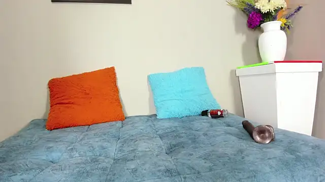 bella sstone online show from October 23, 12:11 pm