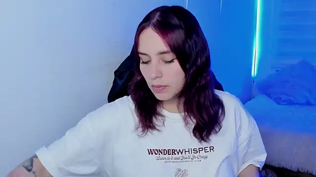 Emily Lindey online show from January 19, 6:42 am