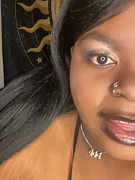 TheChubbySiren online show from March 12, 2:09 pm