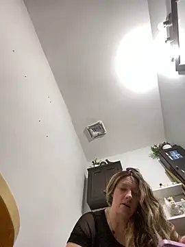 queenkelly1234 online show from March 16, 5:44 am