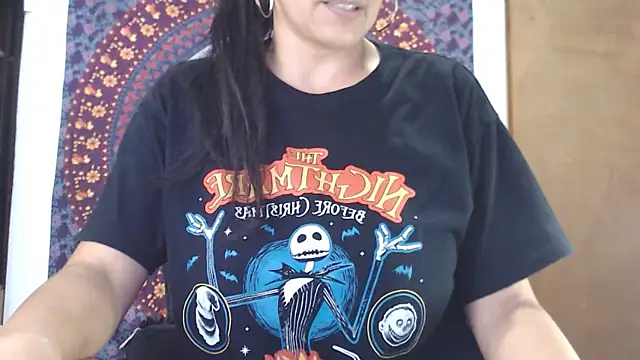 Lucyy Naugthy online show from January 11, 8:03 pm