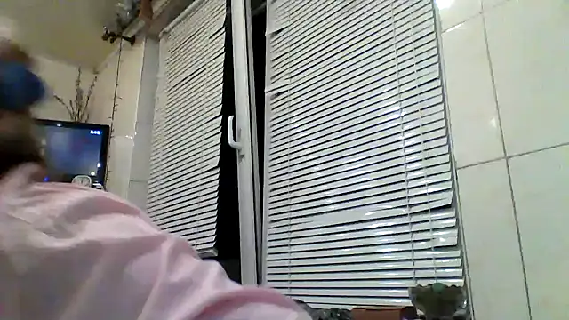 Lia Ray online show from October 14, 7:27 pm