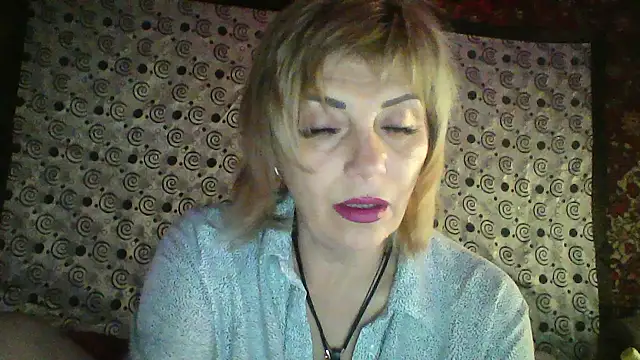 Lia Ray online show from November 22, 8:33 pm