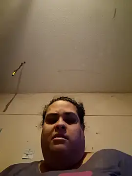 BigBusty VoluptuousMilfX online show from December 2, 4:42 pm