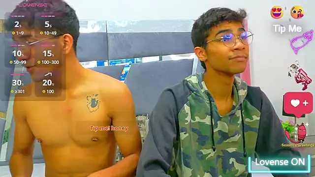 Desire4Duo online show from November 17, 1:01 pm