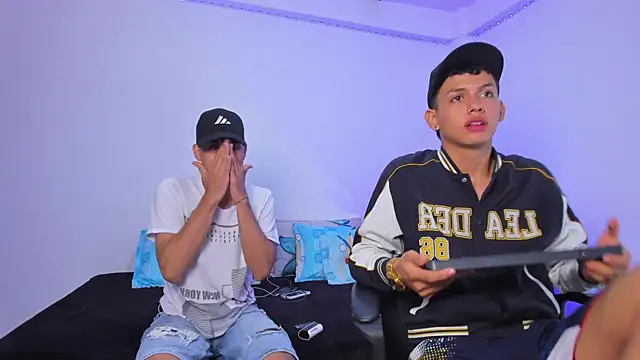 Axel Cody  online show from November 18, 7:37 pm