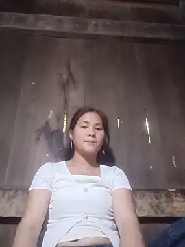 Lyssa-a online show from May 20, 10:45 am