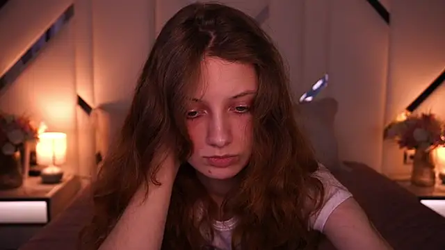 CuteeFoxy online show from April 3, 12:36 pm