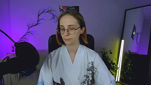 evalora vei online show from October 18, 12:19 pm