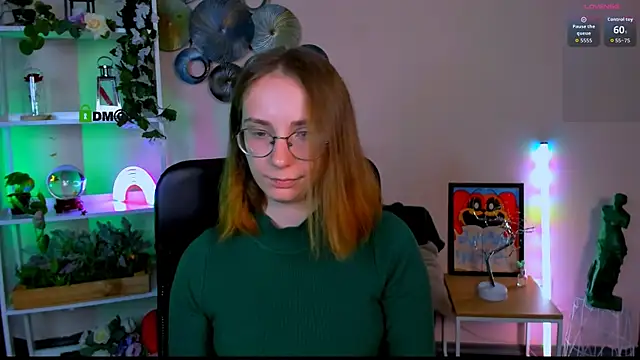 evalora vei online show from March 31, 7:14 pm